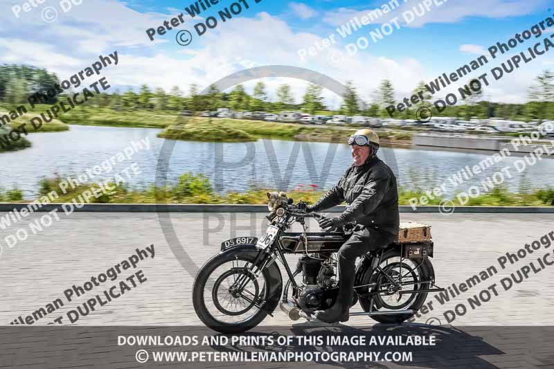 Vintage motorcycle club;eventdigitalimages;no limits trackdays;peter wileman photography;vintage motocycles;vmcc banbury run photographs